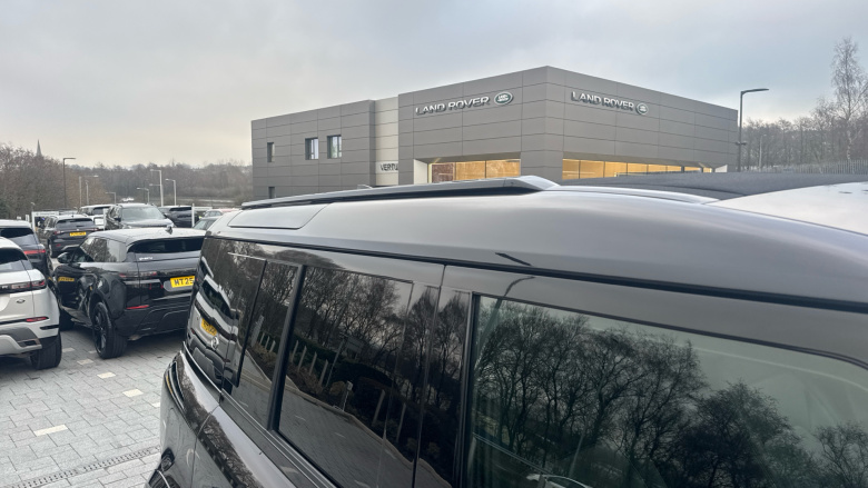 Land Rover Defender 3.0 D250 X-Dynamic SE 110 5dr Auto Diesel Estate